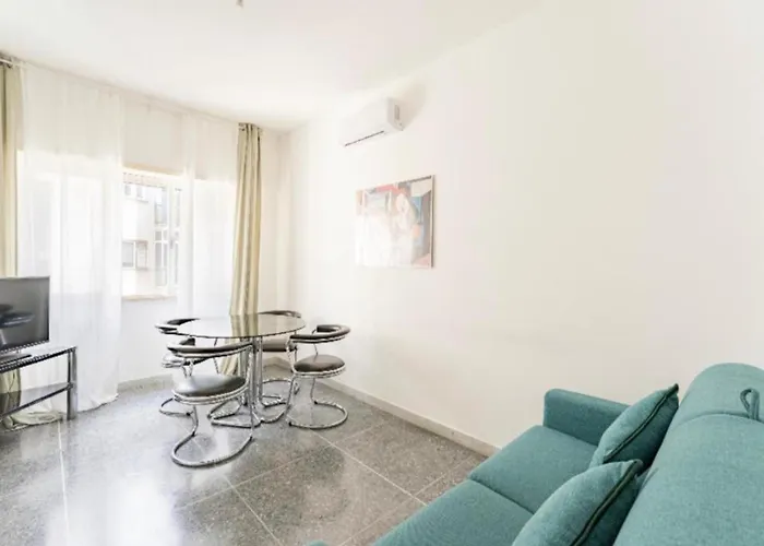 Massi Vatican House * Rome